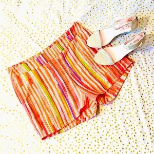 Buttons Lined Spring/Summer Shorts NWOT